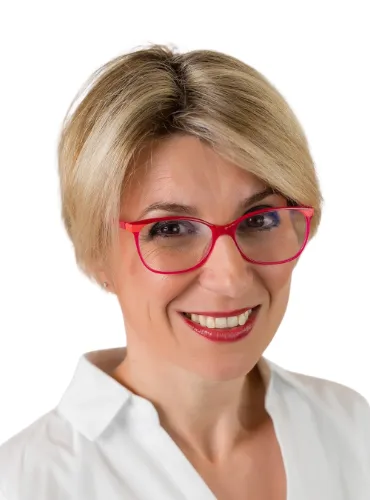 Andrea Kára-Cséplő, M.D.