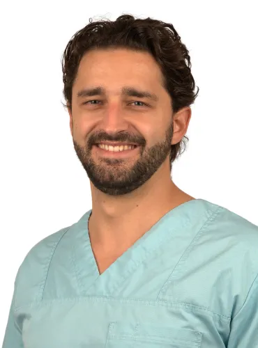 Botond Pap-Tuka, D.D.